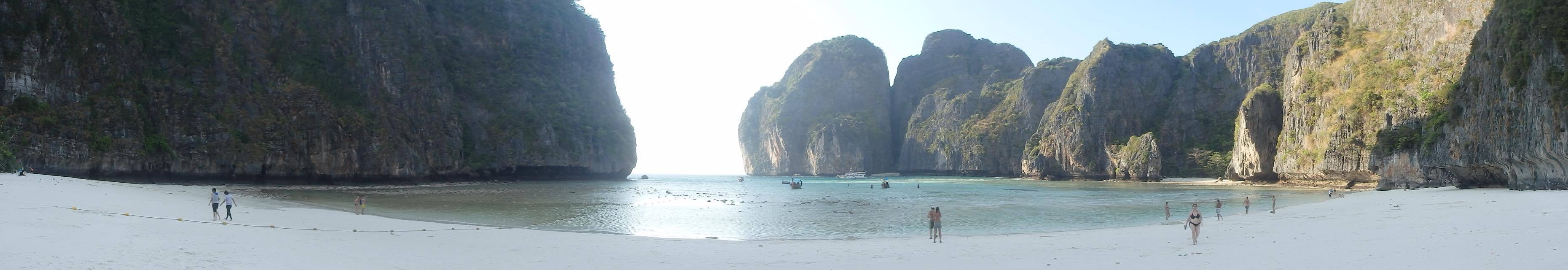 Things To Do In Koh Phi Phi Beach Parties Pool Parites