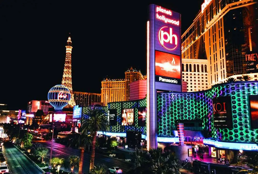 15 Things To Do in Vegas Besides Gambling